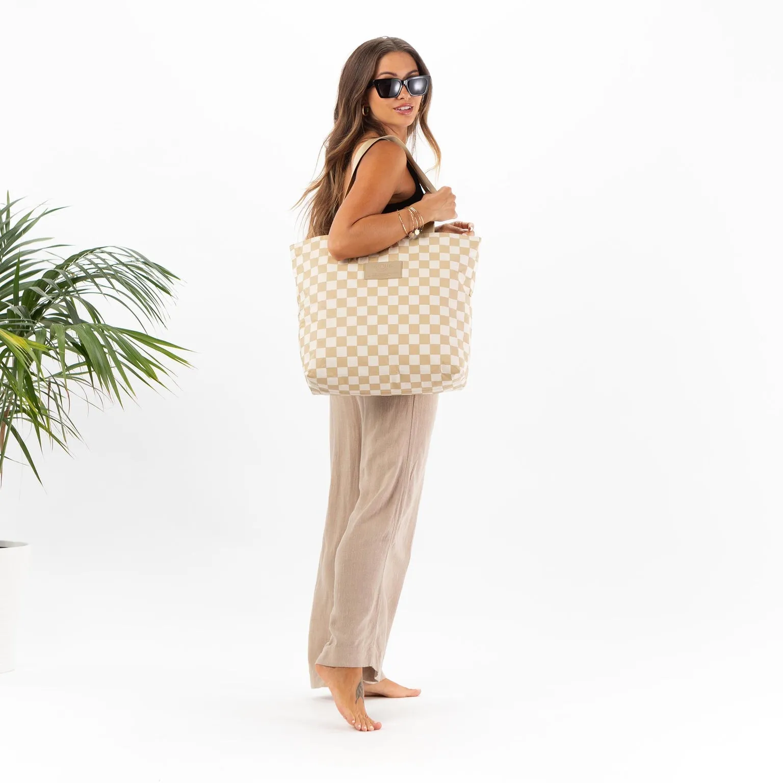 ALOHA COLLECTION Day Tripper Tote Bag - More Colors Available