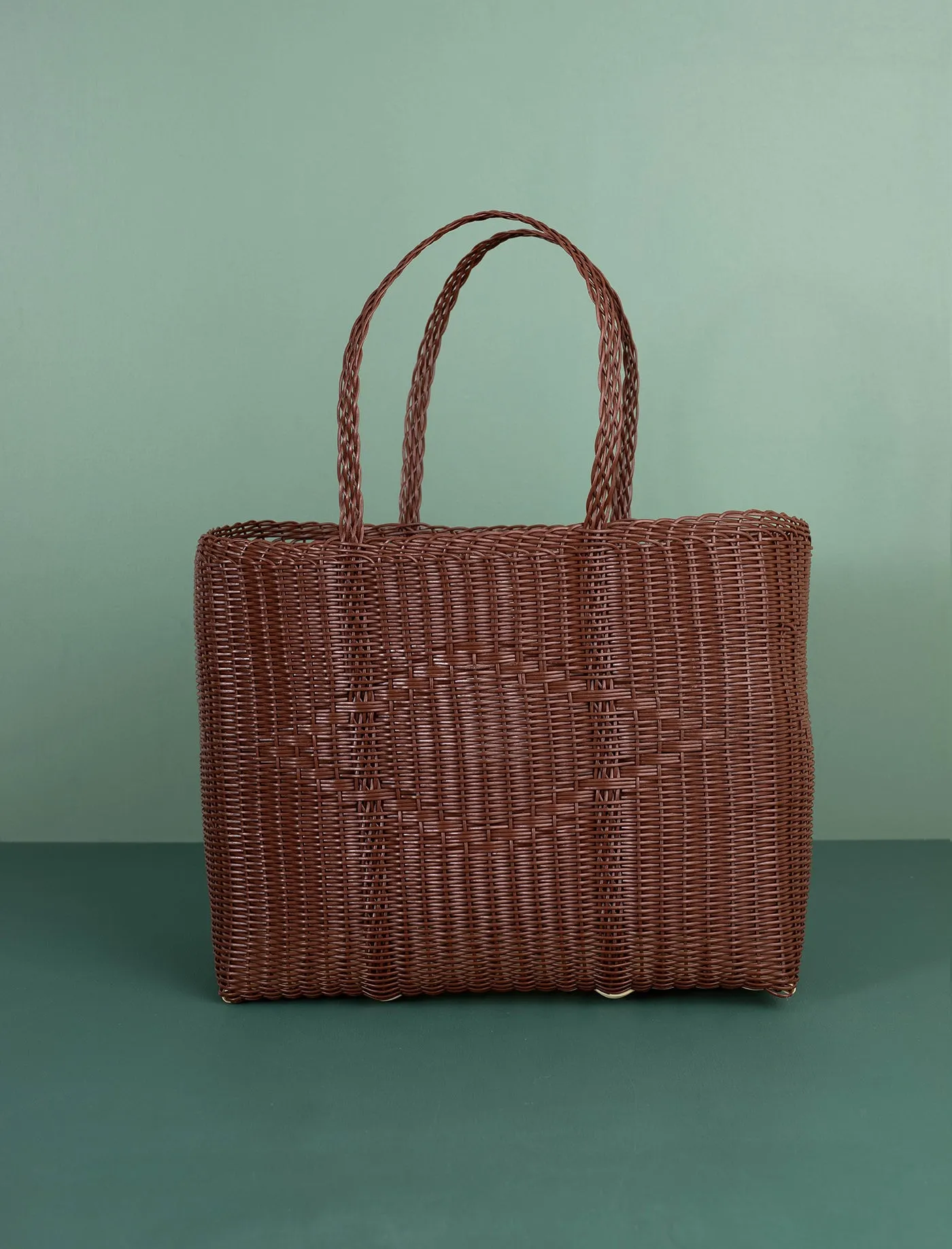 Basket Weave Tote // Chocolate