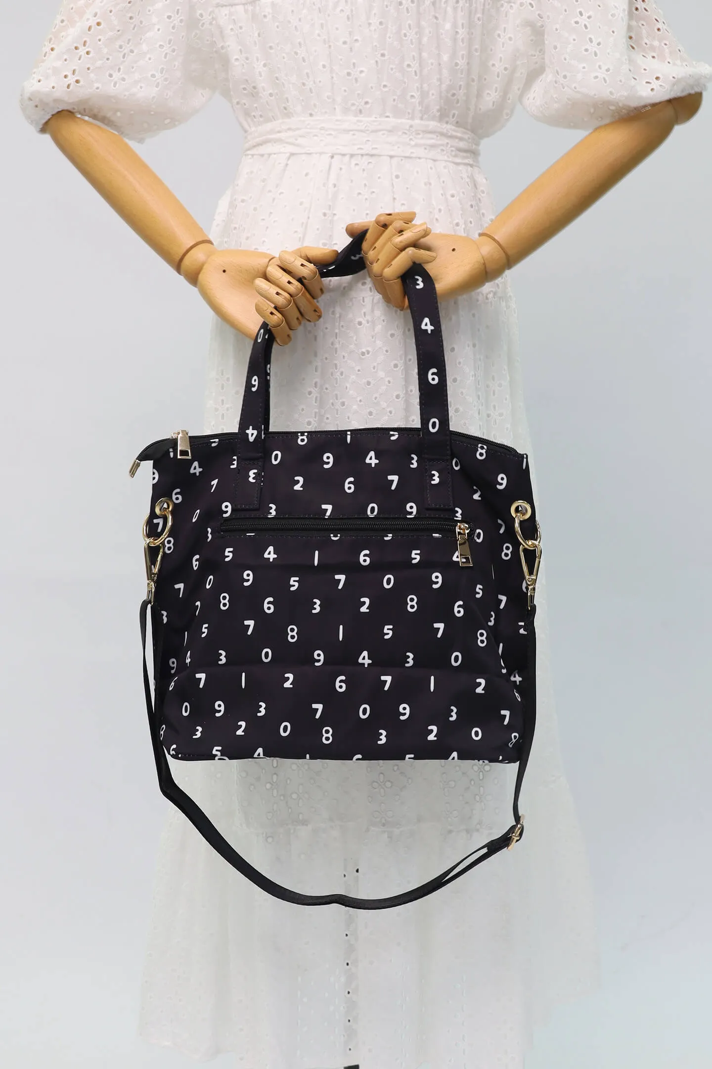 Kaly Tote Bag in Numbers