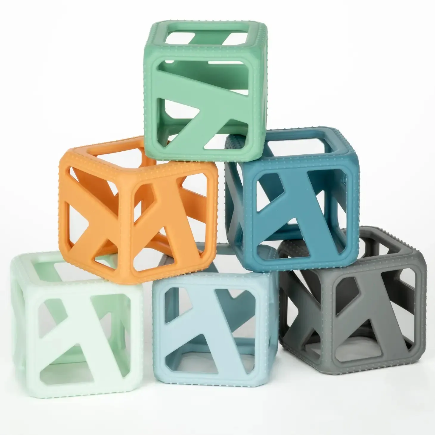 Malarkey Kids Earth Stack N Chew Cubes