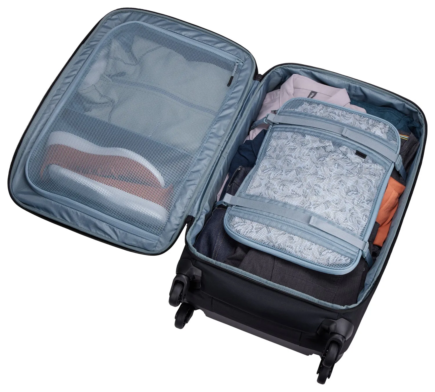 Thule Subterra 2 Check-In Spinner Medium Luggage - Black